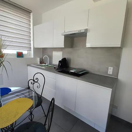4 Pers Avec Clim, Wifi, Terrasse, Bbq, Parking A 150m De La Et Commerces - Fr-1-776-91 Apartment Argeles-sur-Mer