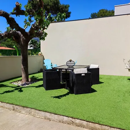 4 Pers Avec Clim, Wifi, Terrasse, Bbq, Parking A 150m De La Et Commerces - Fr-1-776-91